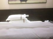 四哥小旅馆找小姐偷啪30岁左右的短发鸡