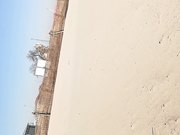 帅哥海边偶遇主持人采外景找个没人的地方刺激后入内射