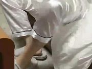 教你如何玩弄主播让露脸小骚在沙发上逼给舔鸡巴国语对白