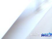 学生MM厕所跟拍系列妹子下面不停的一张一合就像会呼吸一样