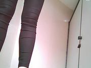 公厕定点拍摄系列各色真实良家美女值得一看