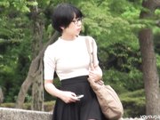 公共场合内急难耐找没人地方嘘嘘都是年轻漂亮美眉