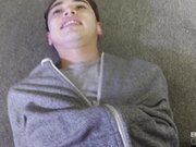 用少年的大鸡巴取乐的女警.