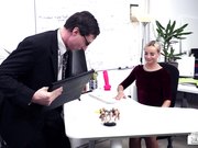 与办公室宝贝做爱