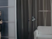 情趣黑丝内衣妹纸柔情似水男友欲火焚身扑倒就操