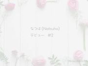 皮肤白皙网红女神被摄影师玩的淫水哗哗流最后被内射