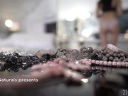 进出娇美人妻小屁眼的大肉棒.