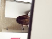 电影院厕拍系列1妹子们长的都还挺不错