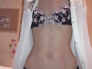 萌えあがる若妻たち欲をかきたてる女