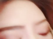 丰满漂亮御姐穿着开档丝袜大力插穴自慰逼逼水多