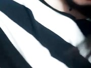 黑丝情趣小骚逼被大哥捏着奶子吃奶扩阴器看阴道处女膜残片