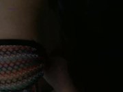 小区美容院少妇勾引我去她家玩穿上镂空情趣内衣啪啪