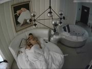 霸气纹身社会男爆操身材娇小长发白嫩漂亮女友射了一身精子