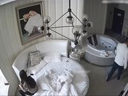 霸气纹身社会男爆操身材娇小长发白嫩漂亮女友射了一身精子