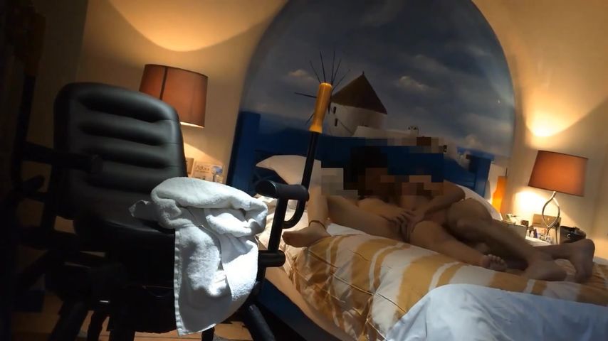 小情妇耐不住寂寞  酒店打炮 要狠狠操她才爽