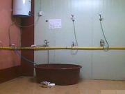 盗摄某公司女浴室女僱员洗浴视讯