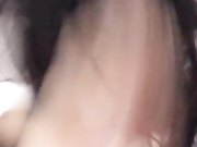 网红丝丝女神玩就玩刺激的网吧公厕内大秀厕门挡板很低踮脚就能看到