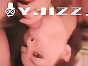 隔壁老王趁邻居家男人外出 调戏狠操他的骚妻