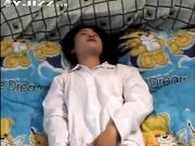 哥哥不在家 嫂子穿上情趣内衣自慰 无奈只好去帮帮她