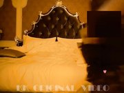 某直播平台担纲主播极品黑丝气质网红女神大蜜