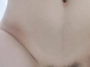 苗条身材白皙妹子双人啪啪秀舔硬JJ后入大力抽插从下往上视角骑乘