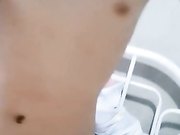 颜值不错戴着口罩的妹子 身材很棒和炮友在家双人啪啪大秀