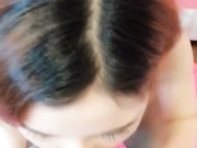 极品网红大胸美女请房东帮忙修空调时诱惑啪啪