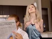 同父异母的姐弟俩乘着父亲睡着了偷晴