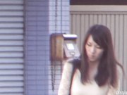 长焦距连拍户外内急难耐找个没人的地方嘘嘘