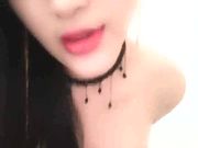 情趣装慢慢脱掉自摸逼逼出白浆