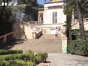 和邻家美妇在公园幽会 性欲起来直接干了一炮