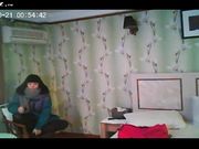 偷拍大冷天匆匆赶来在旅店打一炮的就走的情侣