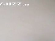 小夫妻蜜月嗨咻 拍视频存电脑被黑客破解流出