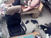 水滴摄像头监控偷拍小姐姐吃着大鸡巴用手机玩自拍