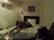 泡妞高手东哥最近得手的好身材学院派妹子快捷酒店开房啪啪