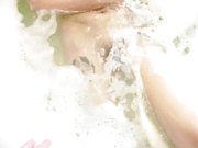 豪乳级美女凯竹放浪诱惑《迷醉淫浴缸》 咸猪手偷袭美乳