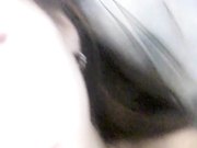 双人啪啪秀 被按在床上大力猛操最后射在外面