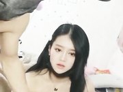 男的提前偷吃性药狂干不射,淫叫：你射吧,我坚持不了了,干的下面好痛!