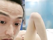 纹身男约了个妹子穿上情趣装女仆装激情啪啪 拨开丁字裤摸逼骑乘抱起来猛操