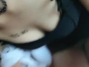 最近靠几个技校小学妹在KTV挣了不少钱自己带着钱独自去找外围女开房啪啪