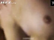 口味很特别的土豪搞TS人造美女这身材真是没得说