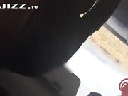 极品小美女车震 主动把男友的大屌塞进自己的粉穴