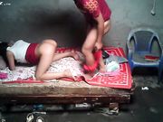 红衣男子嫖妓 做到一半想插菊花 小姐发飙 对白超有趣