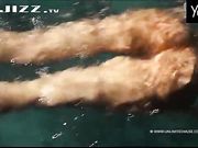 Milo Moiré行为艺术 变身蛙人 海底世界探索