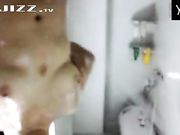 微拍美乳小美眉洗澡 淫声细语哥哥我想要