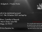 妹子乳房大肉肉丰满穿着婚纱吞吐鸡巴颜射要虚了