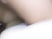 非常骚的哺乳人妻，按着炮友的头舔逼，吸口乳汁喂他喝，被压在身下爆草内射