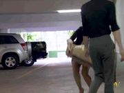 國産AV劇情-新搬來的白領女鄰居套路我出軌