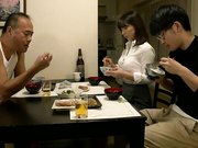 美女星野ナミ 脑满肠肥公公全身爱抚儿媳！巨乳人妻失去抵抗投入高潮做爱[中文字幕]一