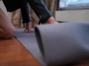 身材匀称气质美女瑜伽老师全裸瑜伽授课阴毛太性感